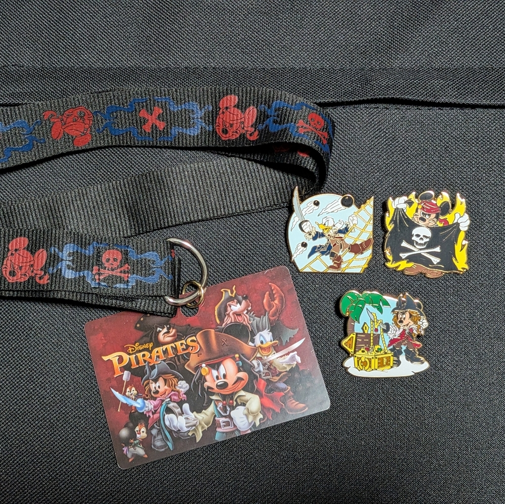 Disney Pin Trading Lanyard And Pins